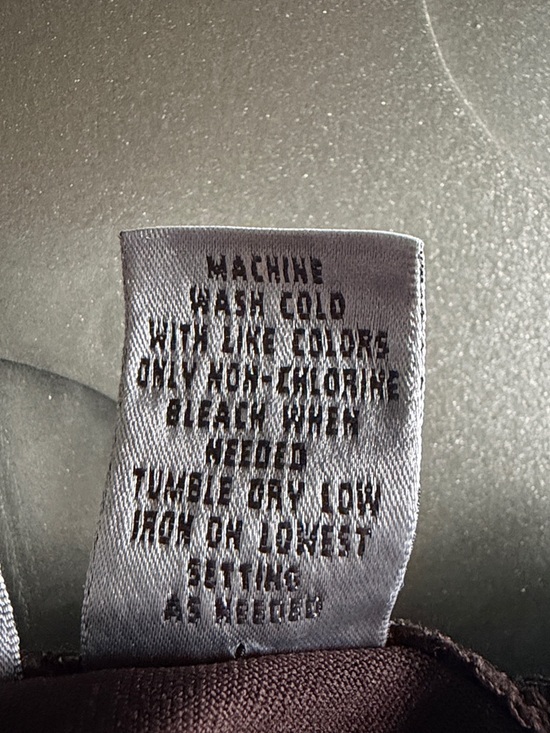 CHICO’S Microfiber Tank Top Brown Stretch Sleeveless Basic Layering Top Sz Small - Picture 10 of 14